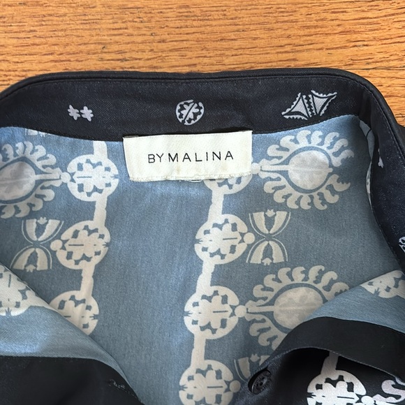 By Malina button front top - Picture 2 of 3